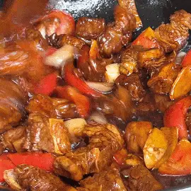 肉燉得越久，嘌呤含量越高？